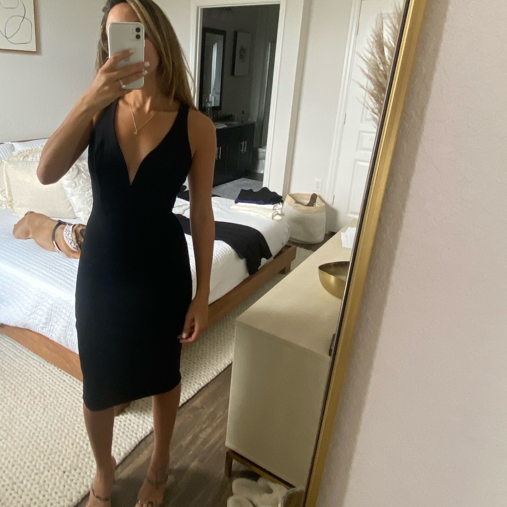 Pretty black dress